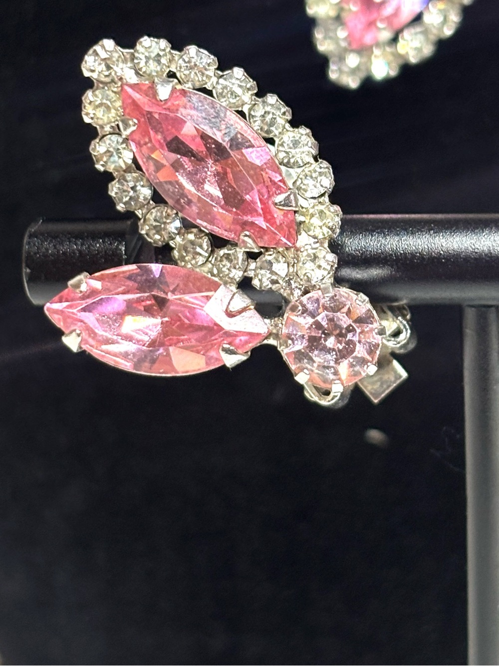 VTG Weiss Pastel Pink Rhinestone Rhodium Plated Necklace Earrings Set Signed - Picture 8 of 13